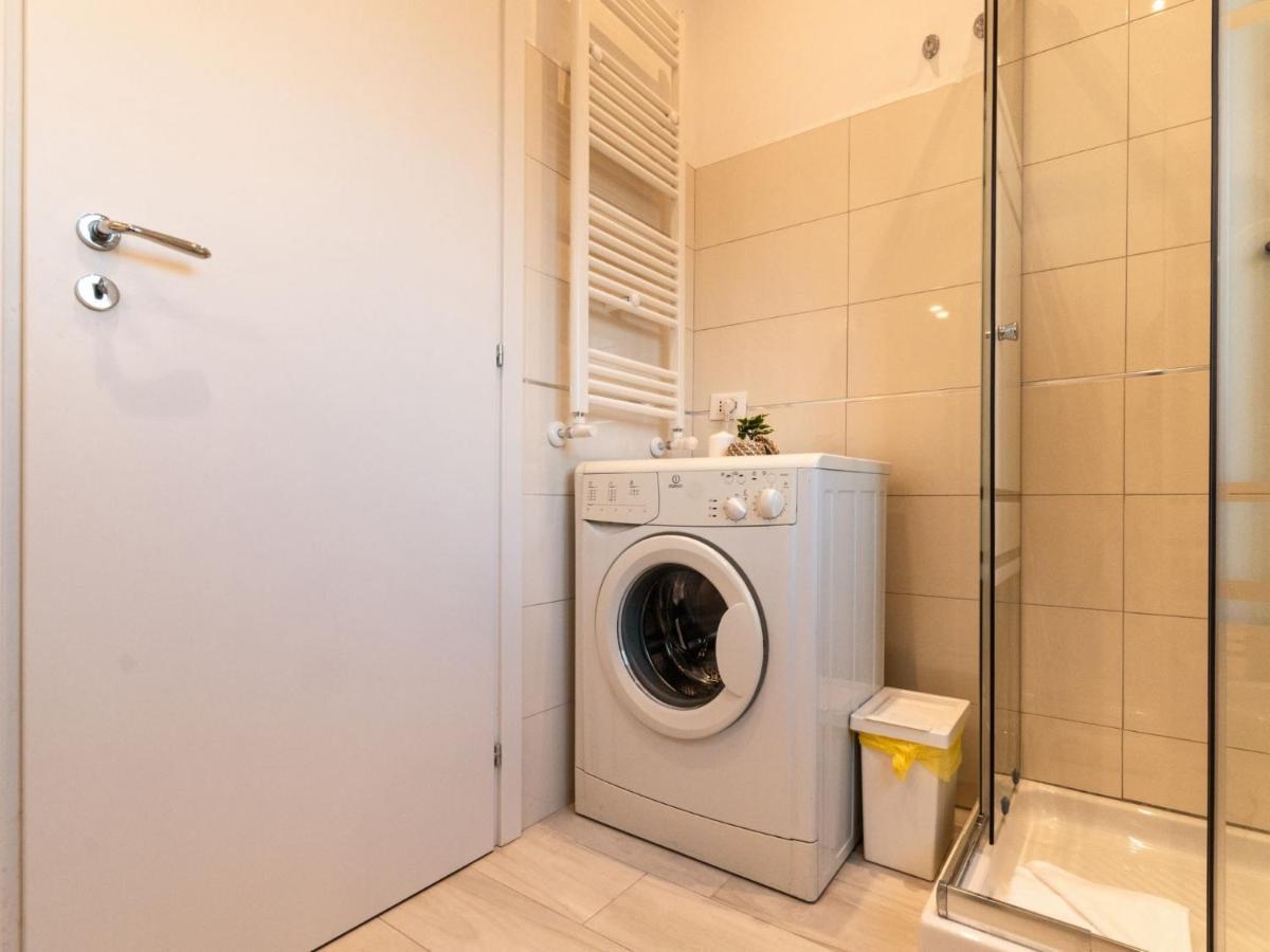 The Rent - Near Numidio Quadrato Apartment Rom